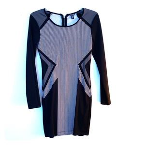 NEW Buffalo black white long sleeve mini dress